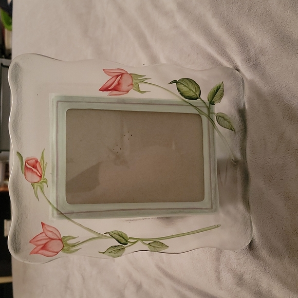 Glass Flower Picture Frame - Picture 1 of 2